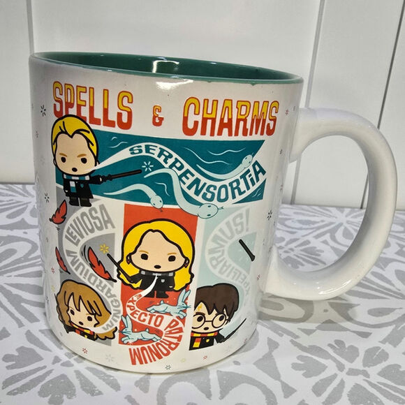 Harry Potter “Spells & Charms” 20 oz Ceramic Mug – Chibi Characters, Teal Int. - Picture 1 of 14